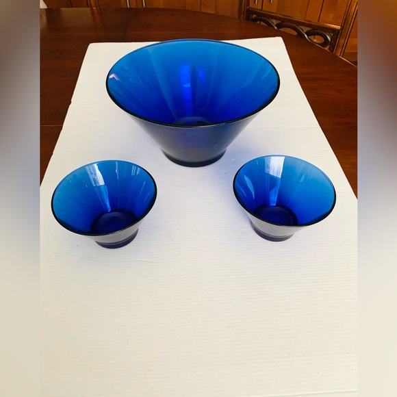 Cobalt blue glass bowls 3 Pc Set 10” in Large Deep Serving Bowl 5”in salad Bowls - Picture 4 of 11